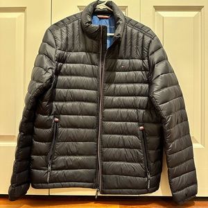 Tommy Hilfiger Men’s Natural Down Packable Puffer Jacket Size Medium M Navy